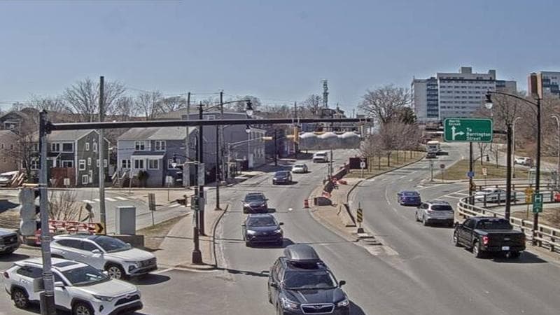Mac Donald Bridge - Dartmouth bound