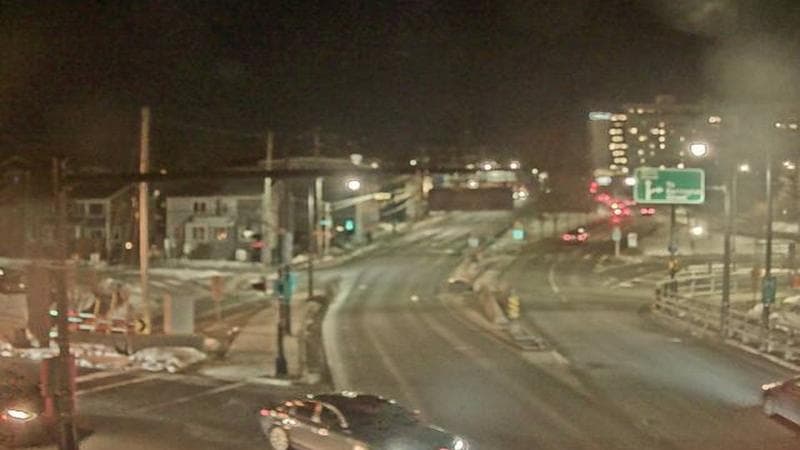 Mac Donald Bridge - Dartmouth bound