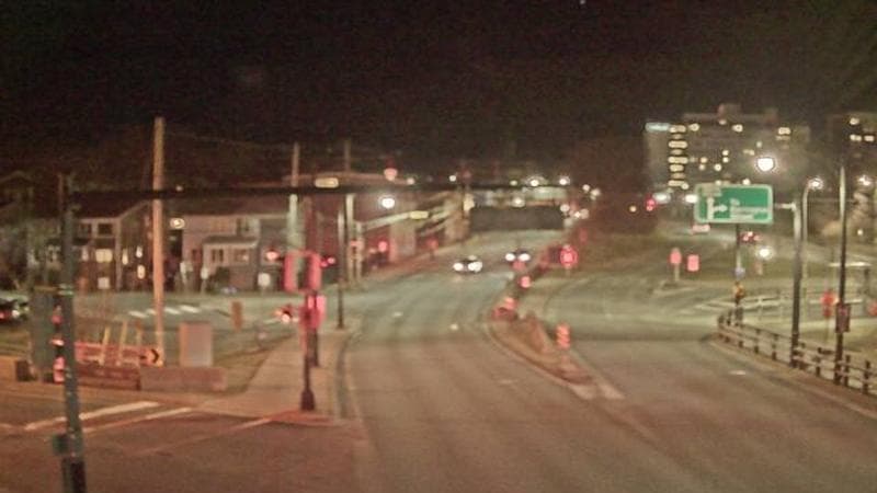 Mac Donald Bridge - Dartmouth bound