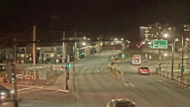 Mac Donald Bridge - Dartmouth bound