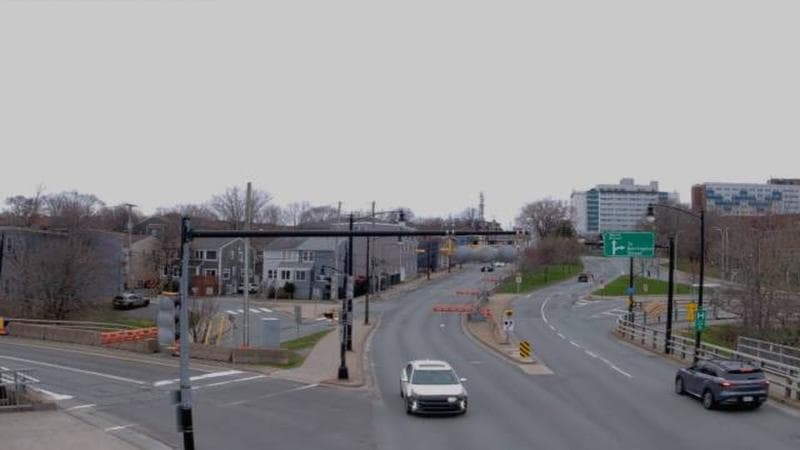 Mac Donald Bridge - Dartmouth bound