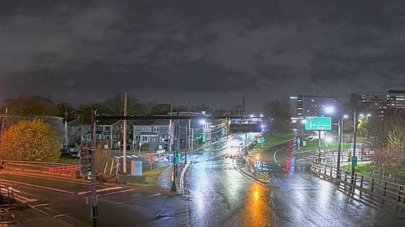 Mac Donald Bridge - Dartmouth bound