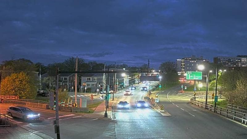 Mac Donald Bridge - Dartmouth bound