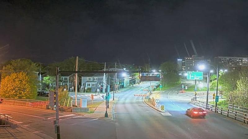 Mac Donald Bridge - Dartmouth bound