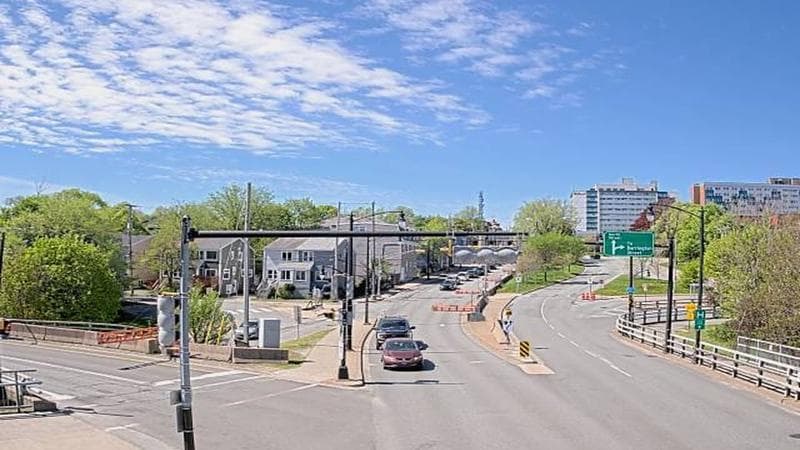 Mac Donald Bridge - Dartmouth bound