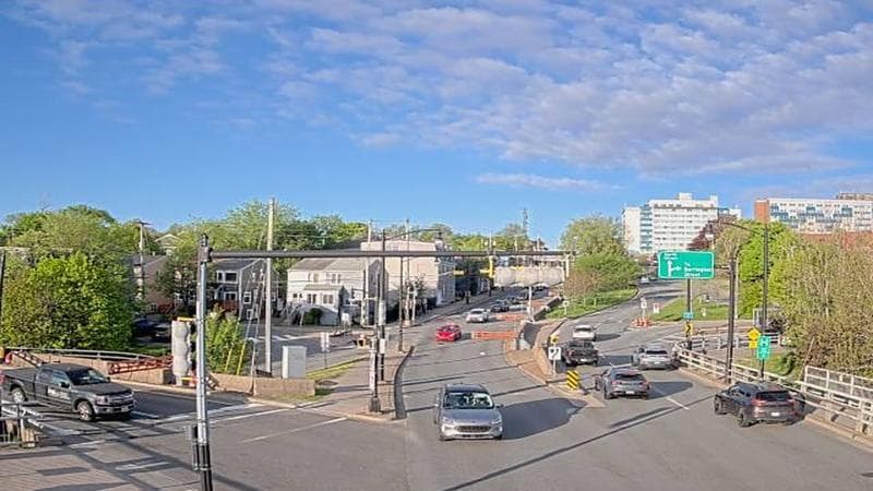 Mac Donald Bridge - Dartmouth bound