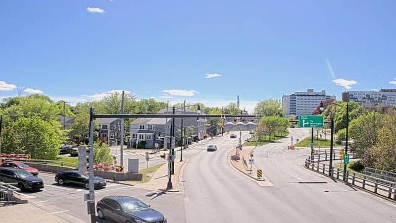 Mac Donald Bridge - Dartmouth bound