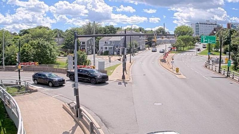 Mac Donald Bridge - Dartmouth bound