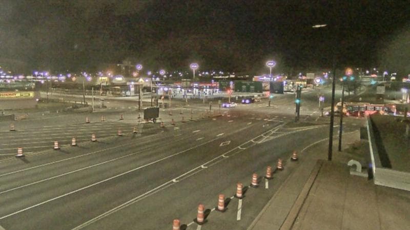 Macdonald Bridge - Halifax bound