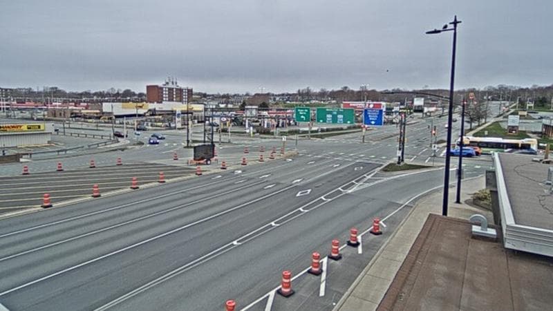 Macdonald Bridge - Halifax bound